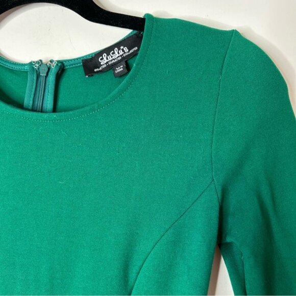 LULU's Cumulonimbus Clouds Magenta Skater Dress Green Ponte Scalloped hem XS - Picture 9 of 16